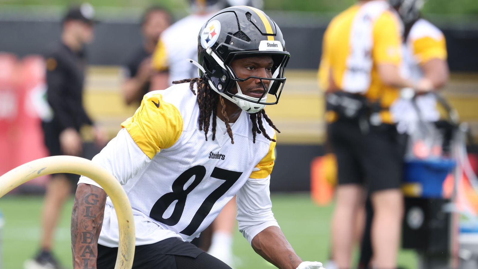 Steelers' Training Camp Surprise Is A Long Shot To Make The Team (Steelers News). Photo by Charles LeClaire / Imagn Images