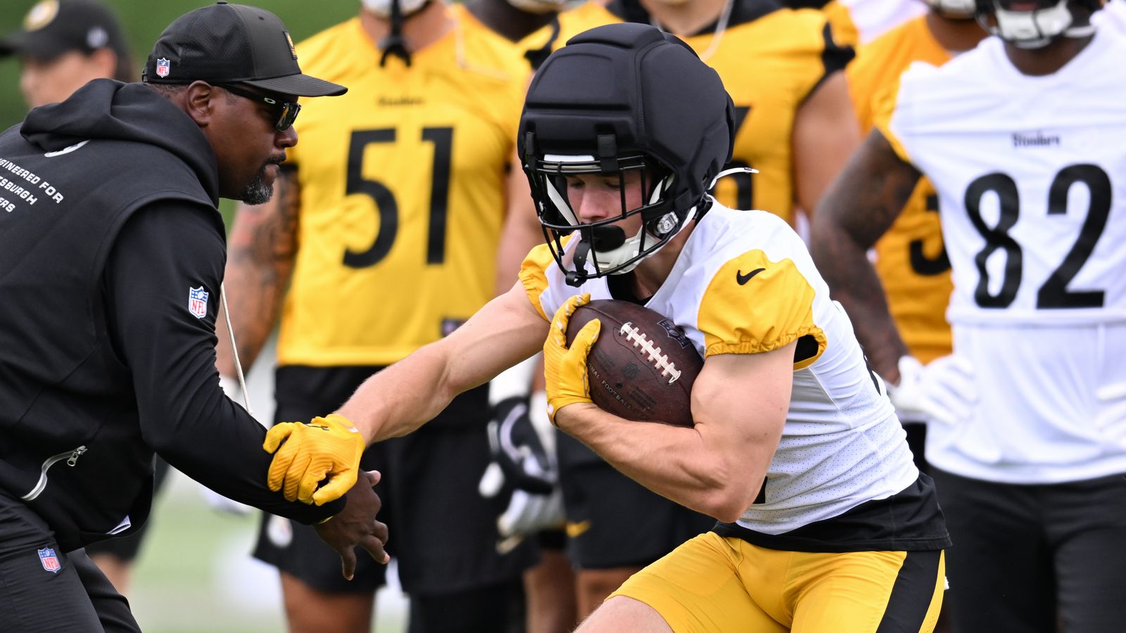 Steelers' Eli Heidenreich Makes Bold Statement As He Looks To Make Pittsburgh's Roster (Steelers News). Photo by Barry Reeger / Imagn Images