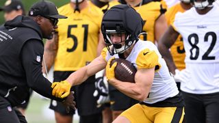 Steelers' Eli Heidenreich Makes Bold Statement As He Looks To Make Pittsburgh's Roster (Steelers News). Photo by Barry Reeger / Imagn Images