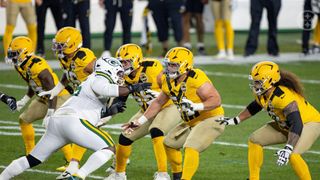 Steelers Facing Challenging Offensive Line Issue That Could Really Hurt The Team (Steelers News). Photo by Harrison Barden / Pittsburgh Steelers