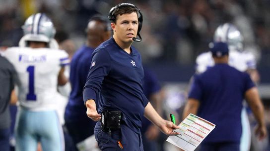 Former Cowboys Offensive Coordinator on Sideline