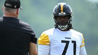 Steelers' First-Round Pick Max Iheanachor Receives Massive Praise From Star Defender (Steelers News). Photo by Jordan Perez / Pittsburgh Steelers