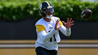 New WR Michael Pittman Jr Tells JuJu Smith-Schuster To Come Home To Steelers (Steelers News). Photo by Alysa Rubin / Pittsburgh Steelers