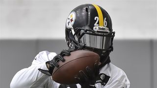 Bell a no-show; Coates on PUP (Steelers News)