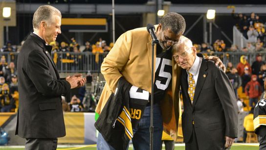 Even Mean Joe is Disgusted With Steelers Effort Levels (Steelers News)