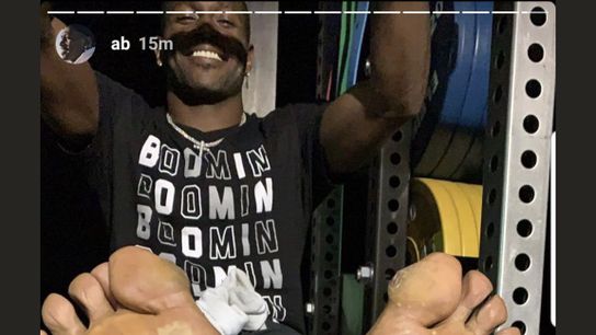 The Agony of De Feet - an Antonio Brown Story (Steelers News)