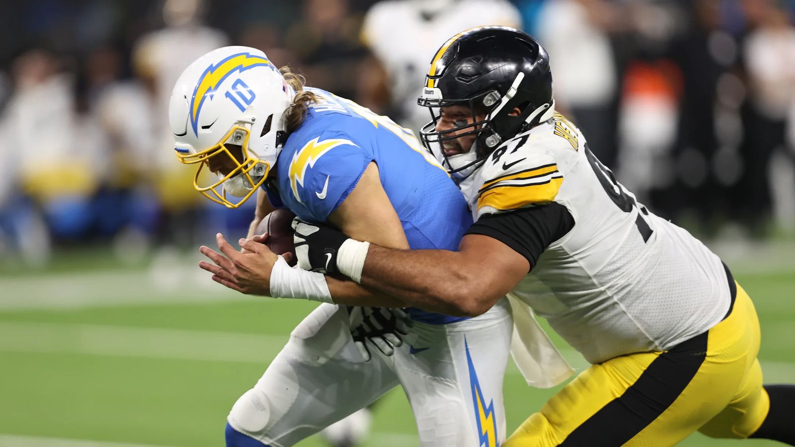 Chargers' Win Over Steelers Tilts A.F.C. Power to the West - The