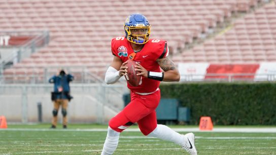 Pittsburgh Steelers select South Dakota State quarterback Chris Oladokun in 7th-round