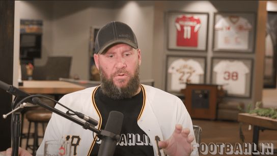 Retired Steelers QB1 Ben Roethlisberger Absolutely Slam Dunks On NBA Star LeBron James (Ben Roethlisberger News)