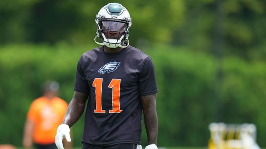 AJ Brown Eagles Steelers