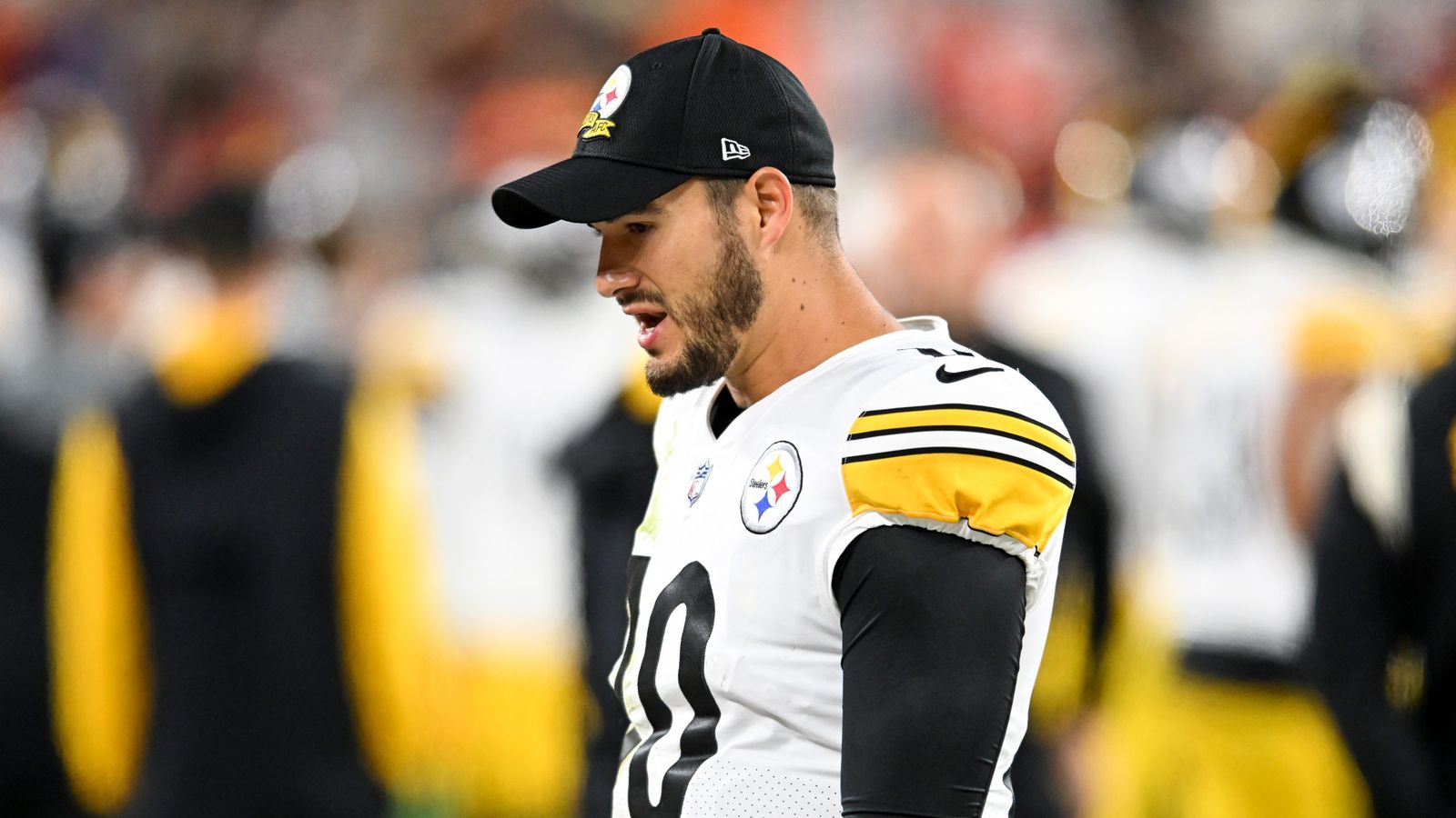 Steelers Finding Unlimited Potential Trade Targets For QB2 Mitch