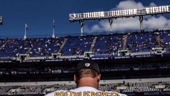 Steelers Lead 19-0 At Halftime (Steelers News)