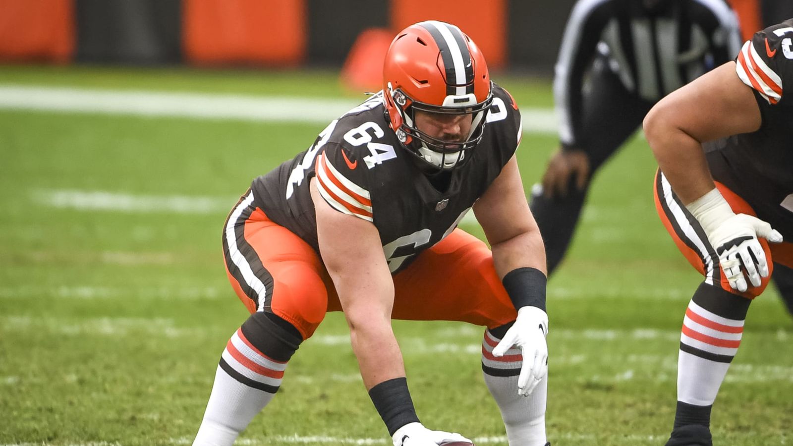 free agent offensive tackles 2022
