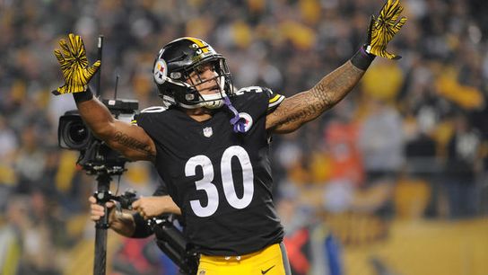 James Conner Buys His Dad A New GMC Truck (Steelers News)
