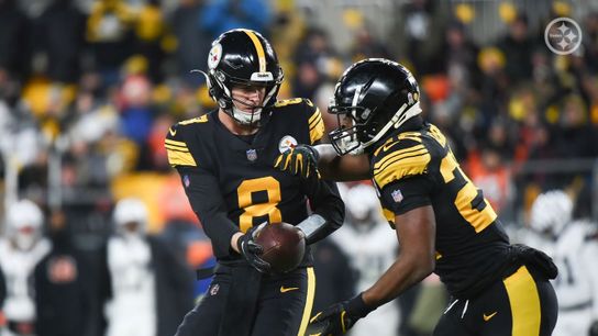 Steelers Can Help Kenny Pickett's Development By Building On Current Trend From Last 2 Weeks (Steelers News)