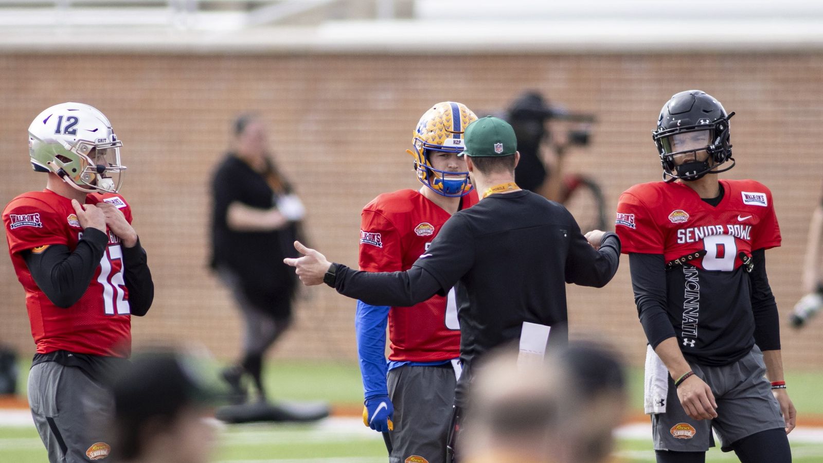 National Media Narrows Down Steelers' 1st Round Draft Pick to 3 Names