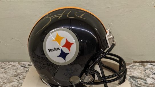 Win a Signed Santonio Holmes Mini Helmet Tonight! (Podcasts)