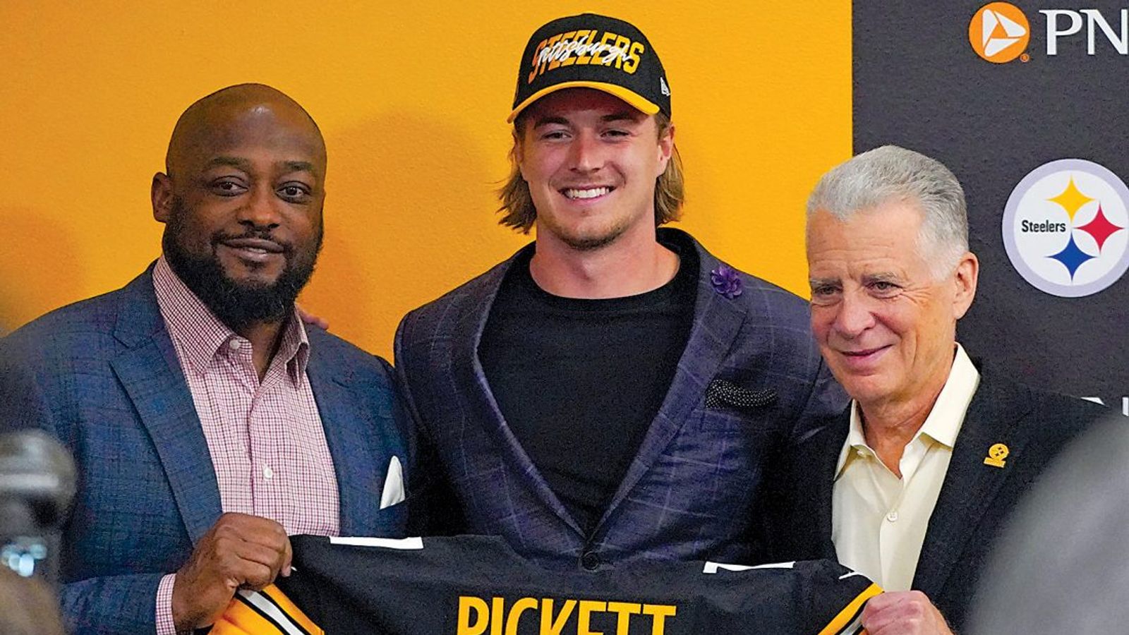kenny pickett nfl jersey