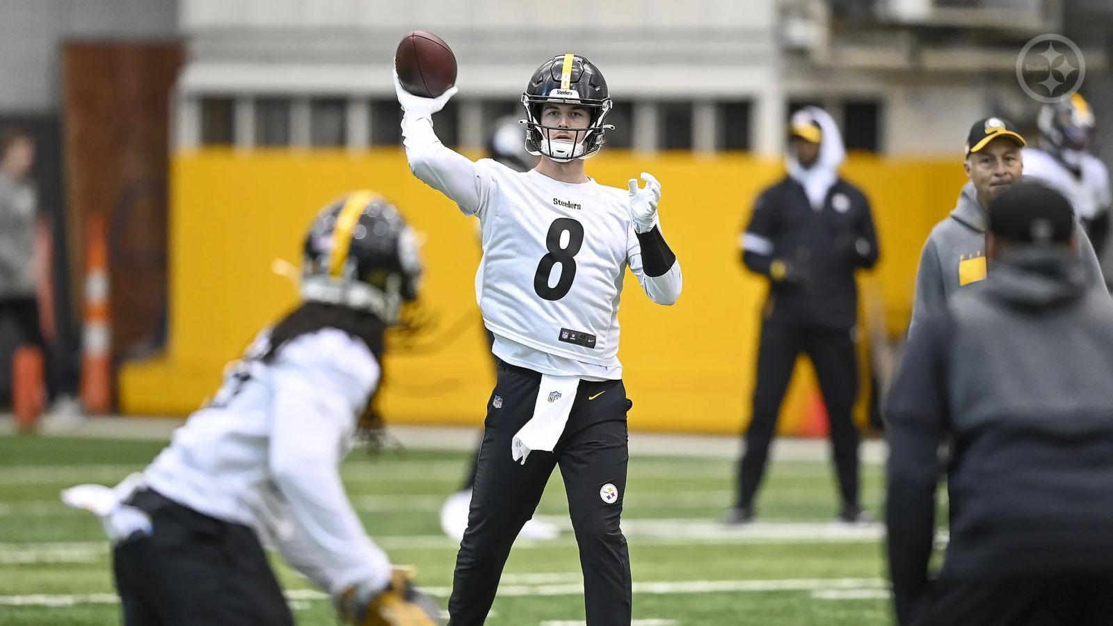 Steelers quarterback Kenny Pickett to practice on Wednesday, could play vs.  Ravens