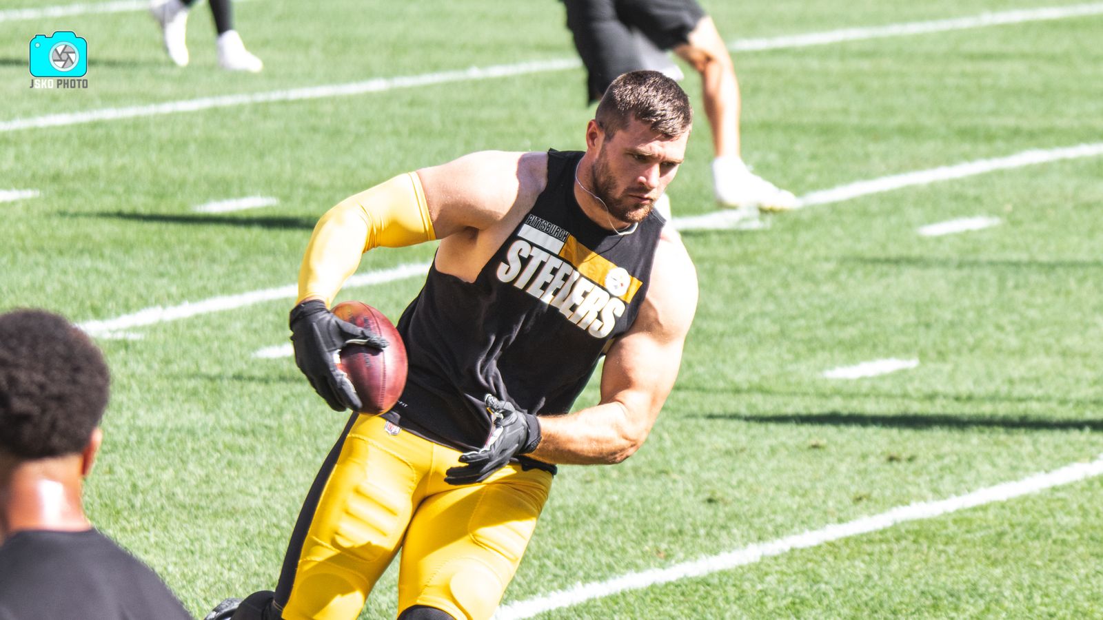 Steelers' TJ Watt Heavily Disrespected As 12 CBS Employees Laud Myles