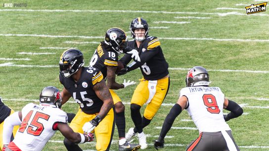 Steelers QB Kenny Pickett and WR Diontae Johnson
