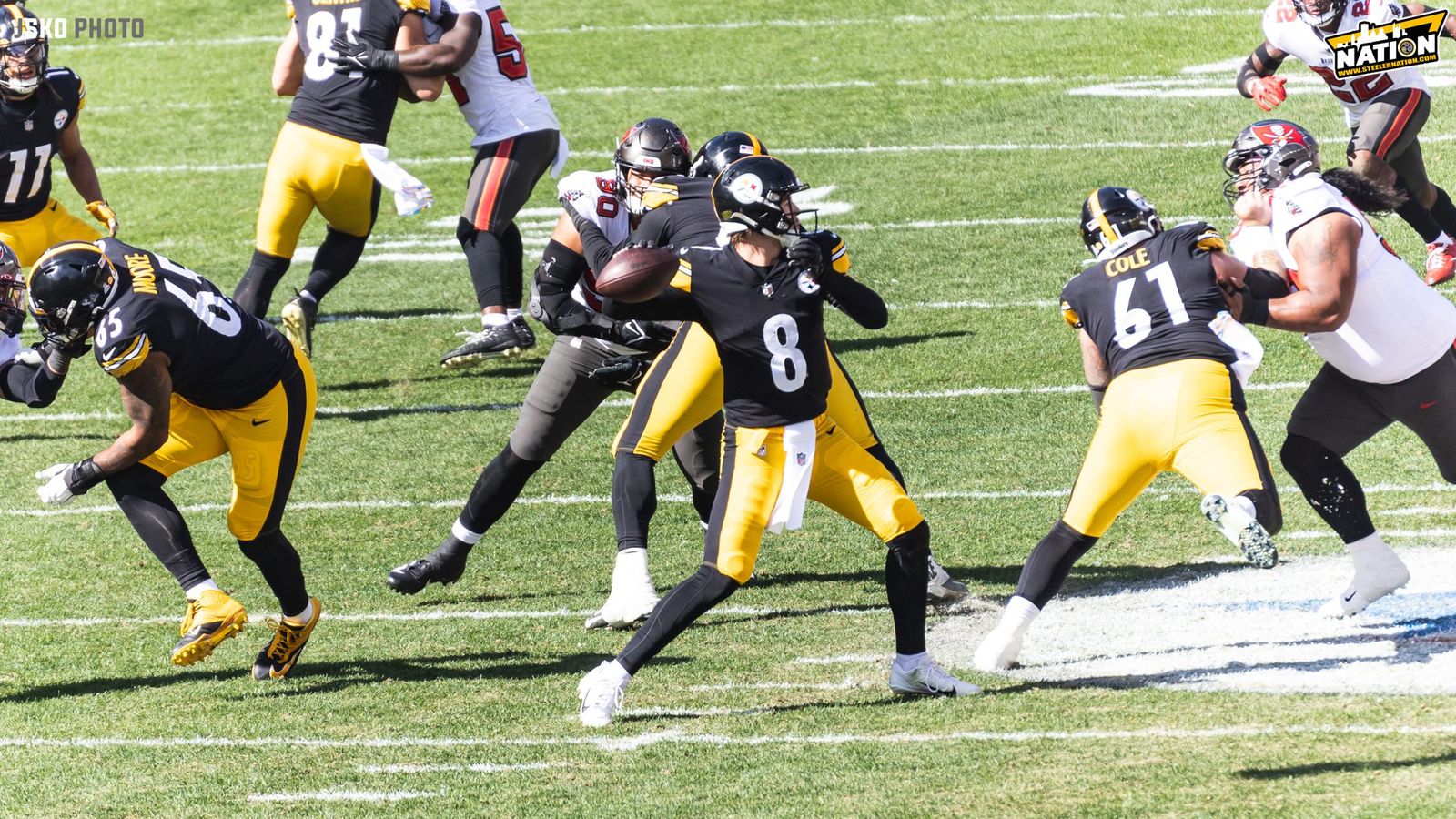 Steelers Kenny Pickett Disrespected By Dumb NFL Quarterback Rankings steelers-kenny-pickett-disrespected-by-dumb-nfl-quarterback-rankings