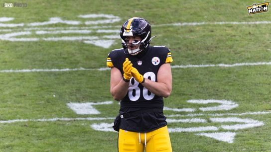 Steelers TE Pat Freiermuth Gets Injury Update After Scary Week 18 Collision Vs. Browns (Injury News)