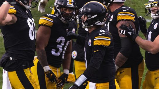 Steelers Pickett and Warren