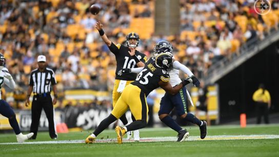 Steelers Trubisky Throwing