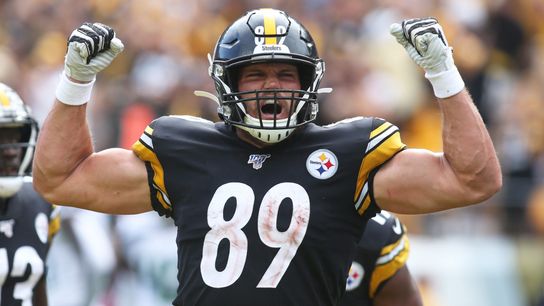 Vance McDonald's Future with the Pittsburgh Steelers (Steelers News)