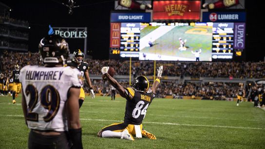 Pittsburgh's Second Half Woes Too Much to Overcome on SNF (Steelers News)