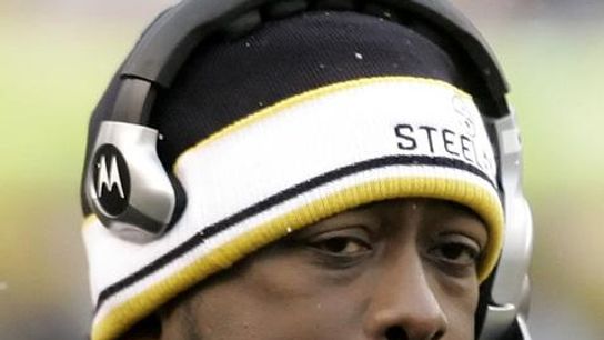 As the Game Turns: Week 1 vs New England: Confusion on 4th and 1 (Steelers News)
