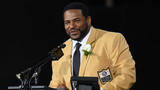 Former Steelers RB, NFL Hall of Famer Jerome Bettis Files Racial Discrimination Lawsuit (Steelers News)
