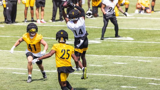 Steelers George Pickens Ahkello Witherspoon