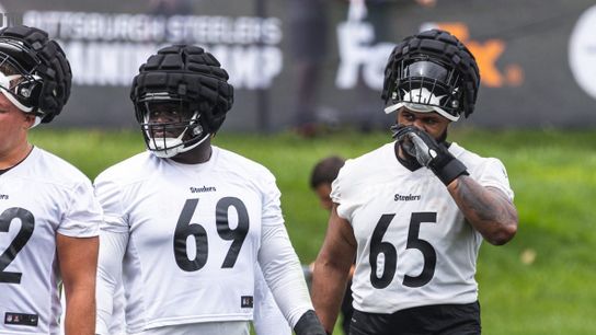 Steelers Kevin Dotson and Dan Moore Jr. Steelers Kevin Dotson and Dan Moore Jr.