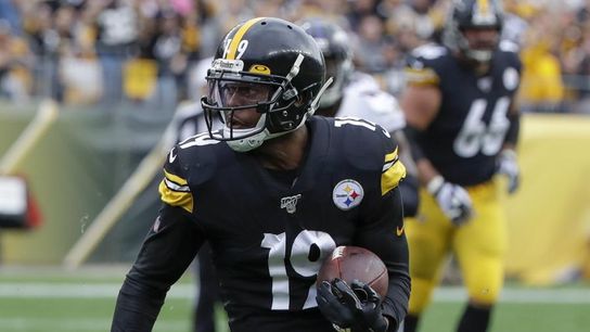 Smith-Schuster Always Shafted by the Media (NFL News)