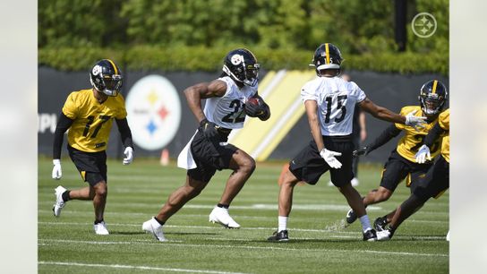 What Does Najee Harris Have to do to win Offensive Rookie of the Year? (Analysis)