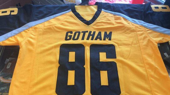 Hines Ward 'Gotham Rogues' Jersey Giveaway (Steelers News)