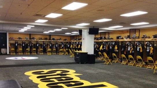 Locker Room Talk (Steelers News)