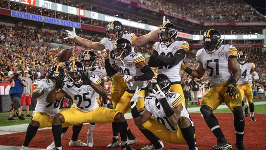 Pittsburgh Holds Onto Lead After Bucs' Second Half Surge (Steelers News)