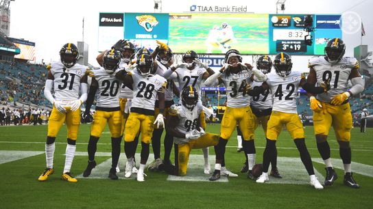 Pittsburgh's Defense Absolutely Relentless in Week 11 Win over Jacksonville; 27 to 3 (Steelers News)