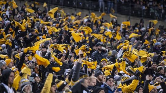 NFL Agrees to Suspend All COVID-19 Protocols (Steelers News)