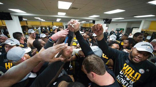 Predicting the Steelers’ 2017 53-Man Roster (Steeler Blog Posts)