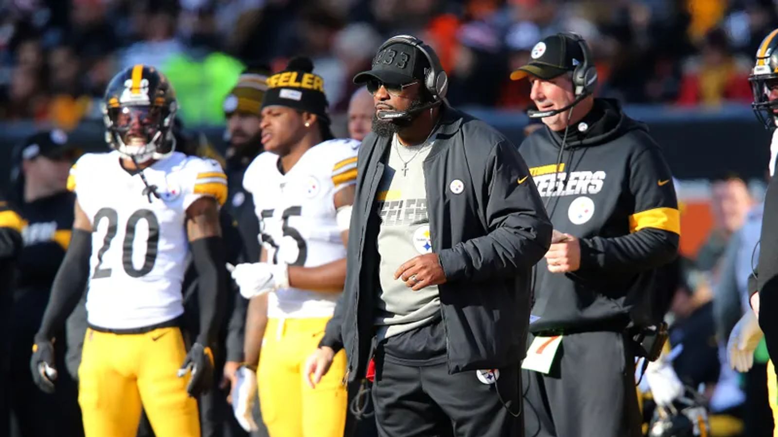 Exclusive: Watch Steelers HC Mike Tomlin Emphasize Leadership, Respect to Players at Minicamp