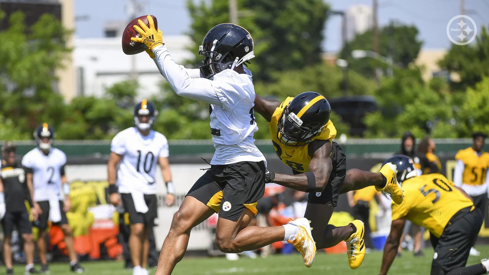 Steelers WR Calvin Austin III Talks Mitch Trubisky, Mason Rudolph