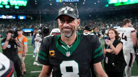 Steelers' QB Target Aaron Rodgers Had Scary Trend In 2024 That Has Former NFL Coach Worried (Steelers News)