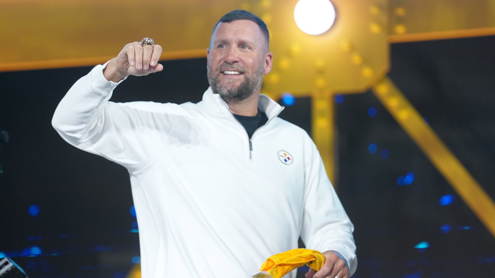 Steelers Great Ben Roethlisberger Gets Sobering News About His 2027 Hall Of Fame Bid (Steelers News). Photo by Kirby Lee / Imagn Images