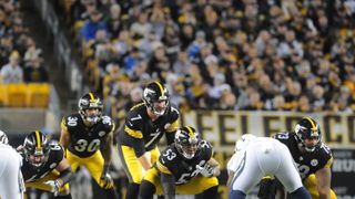 Steelers' Ben Roethlisberger Had Surprise Of Being Inducted To Hall Of Honor With Maurkice Pouncey Ruined By Mike Tomlin (Steelers News). Photo by Philip G. Pavely / USA TODAY Sports
