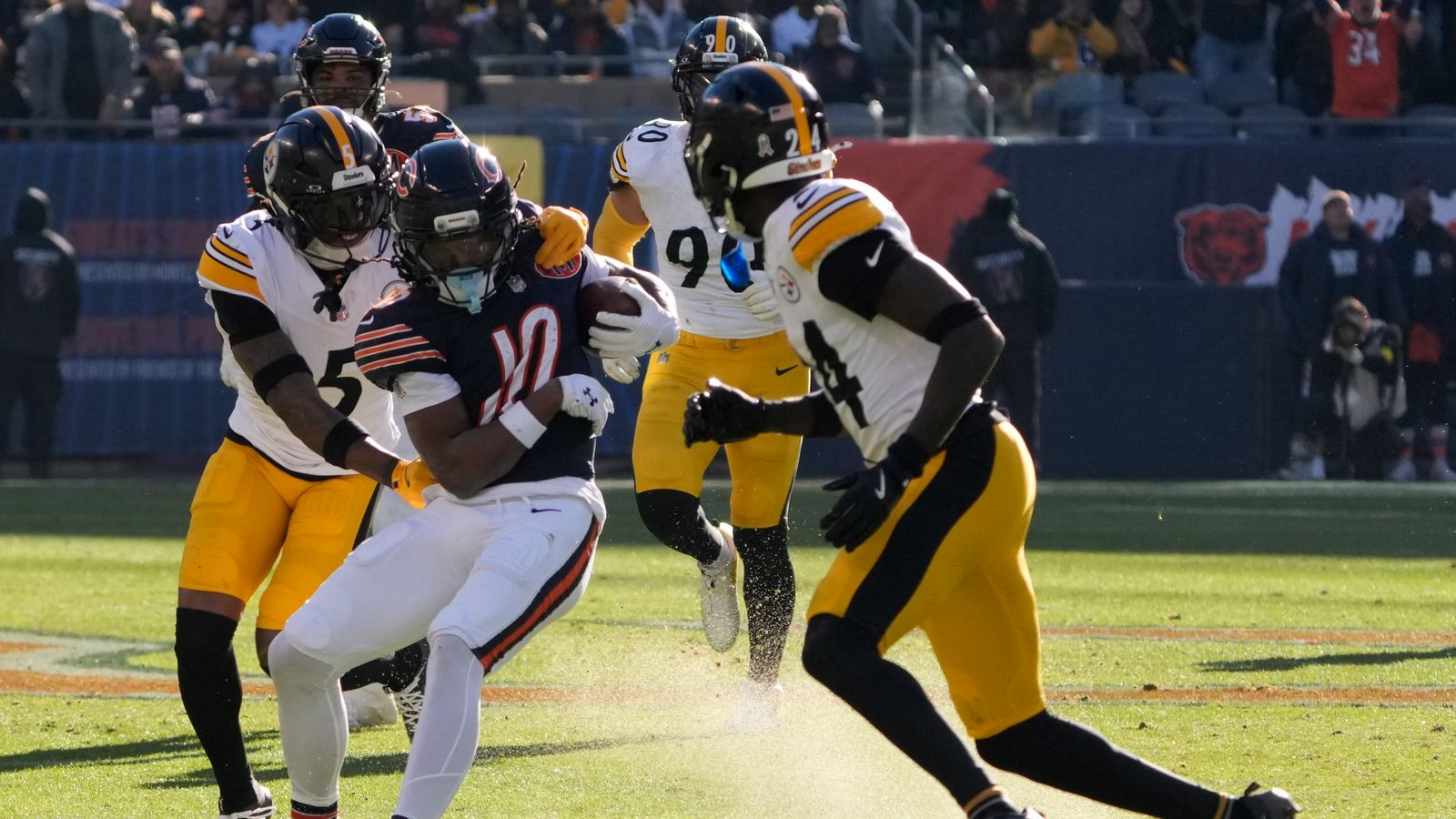Steelers' String Of Big Extensions All But Guarantee 1 All-Pro Won't Be In Pittsburgh Much Longer (Steelers News). Photo by David Banks / Imagn Images