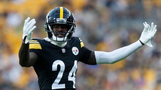 "Shame On Him": Steelers' Joey Porter Jr Gets Strong Wake-Up Call Thanks To Le'Veon Bell (Steelers News). Photo by Charles LeClaire / USA TODAY Sports
